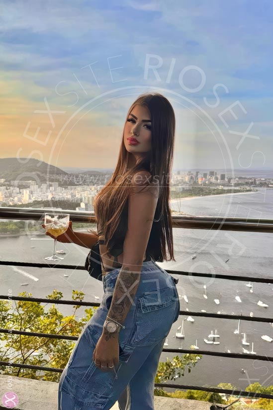 10ª foto da Camila Bianchi